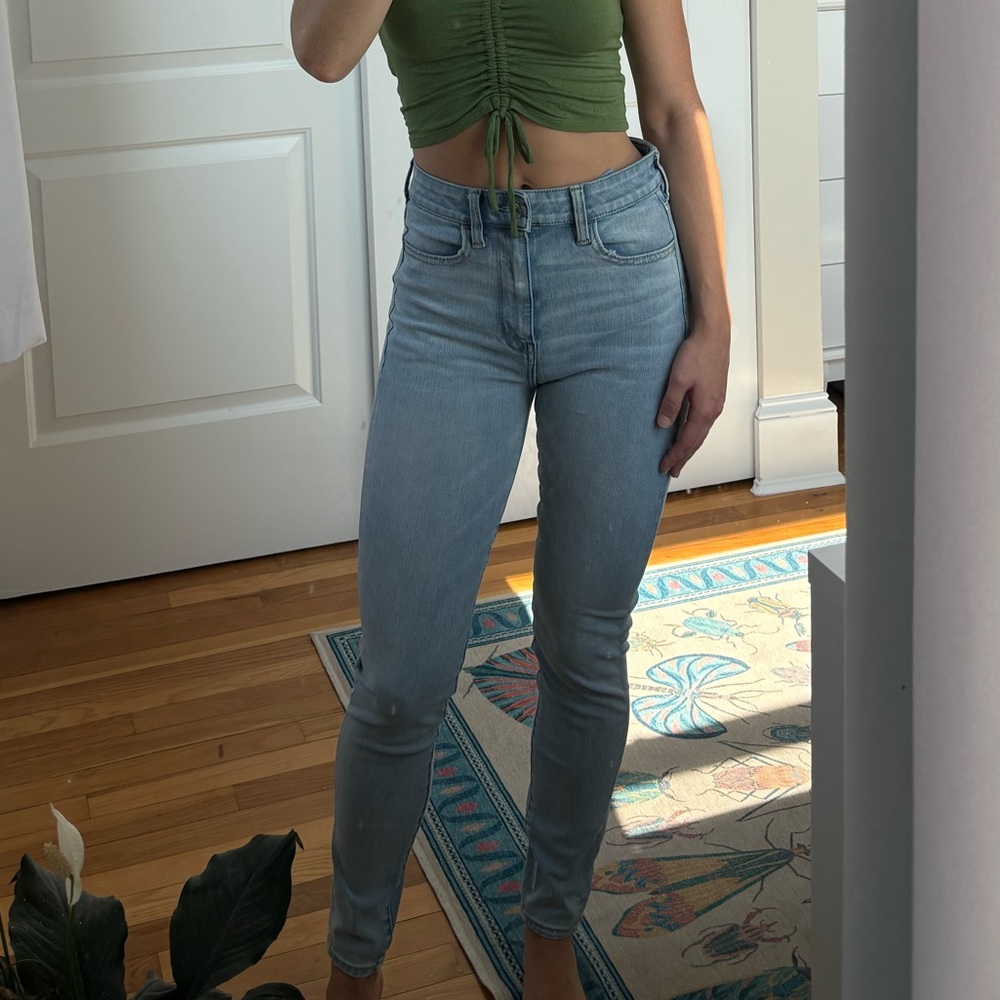 American Eagle skinny jeans